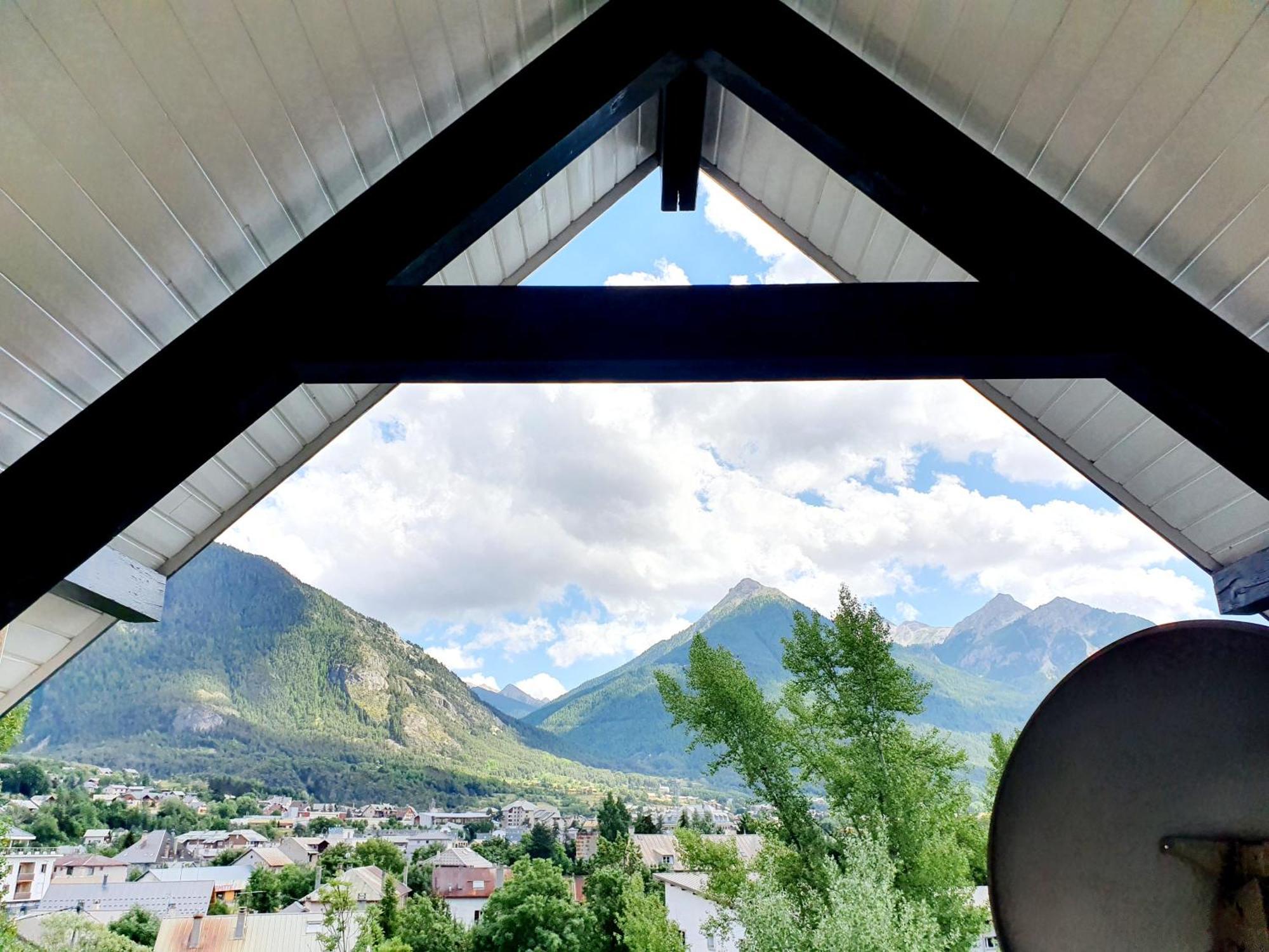 Au Pre Du Moulin - Centre Ville Briançon Exteriér fotografie