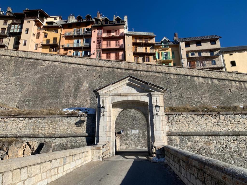 Au Pre Du Moulin - Centre Ville Briançon Exteriér fotografie