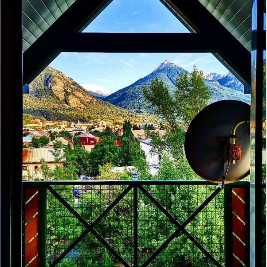 Au Pre Du Moulin - Centre Ville Briançon Exteriér fotografie